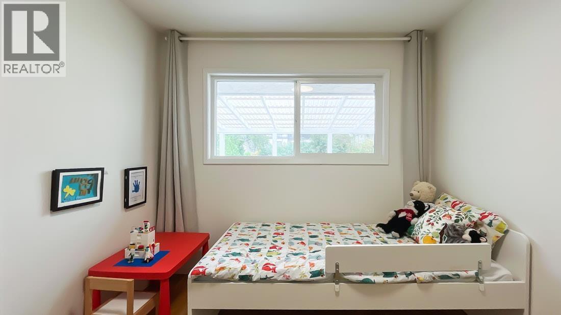 316 W QUEENS ROAD, North Vancouver