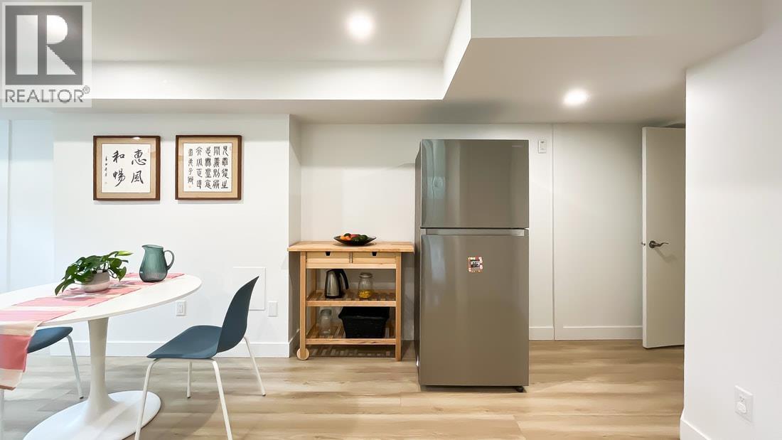 316 W QUEENS ROAD, North Vancouver