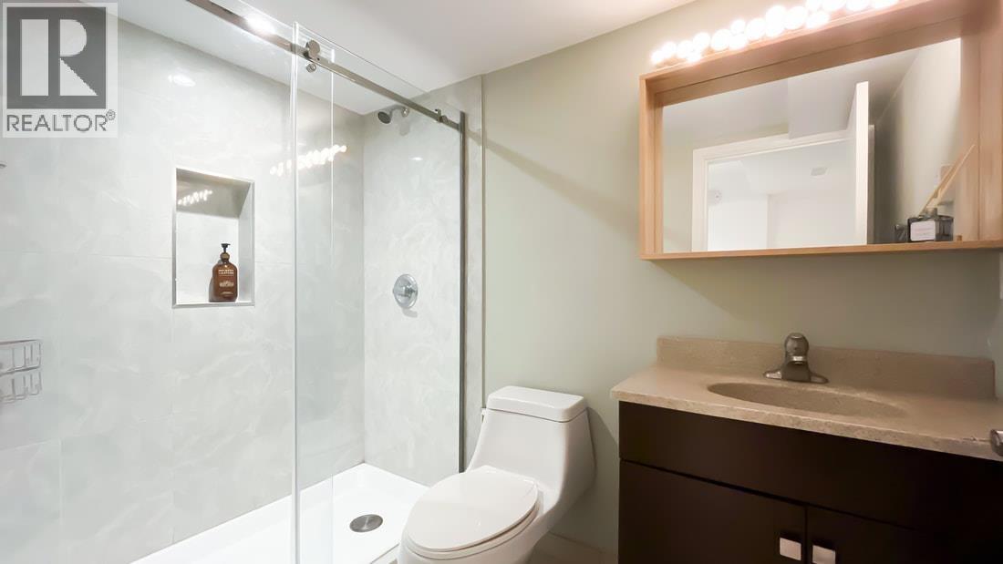 316 W QUEENS ROAD, North Vancouver