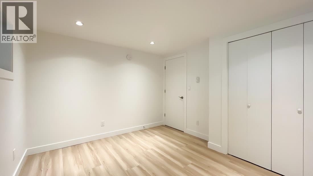 316 W QUEENS ROAD, North Vancouver