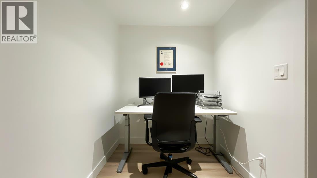 316 W QUEENS ROAD, North Vancouver