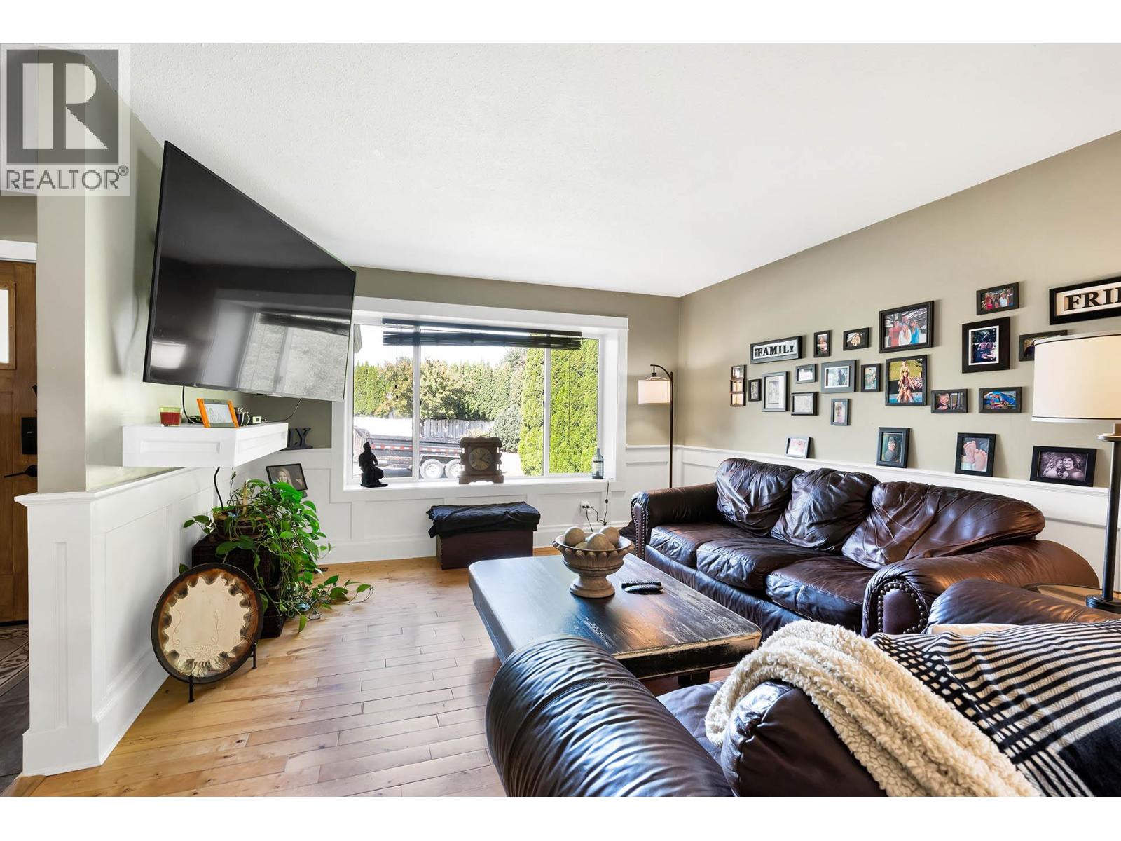 443 REIGHMOUNT DRIVE - 6