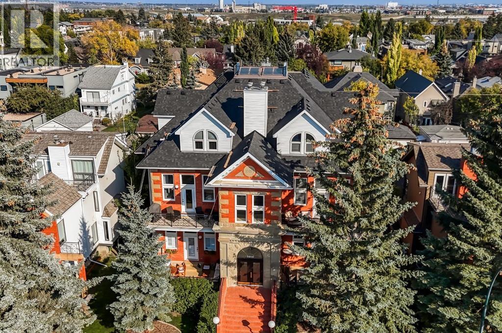 Single Family House for Sale in    Street SW Parkhill Calgary 