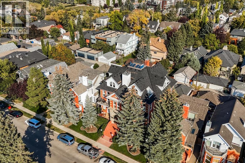 Single Family House for Sale in    Street SW Parkhill Calgary 