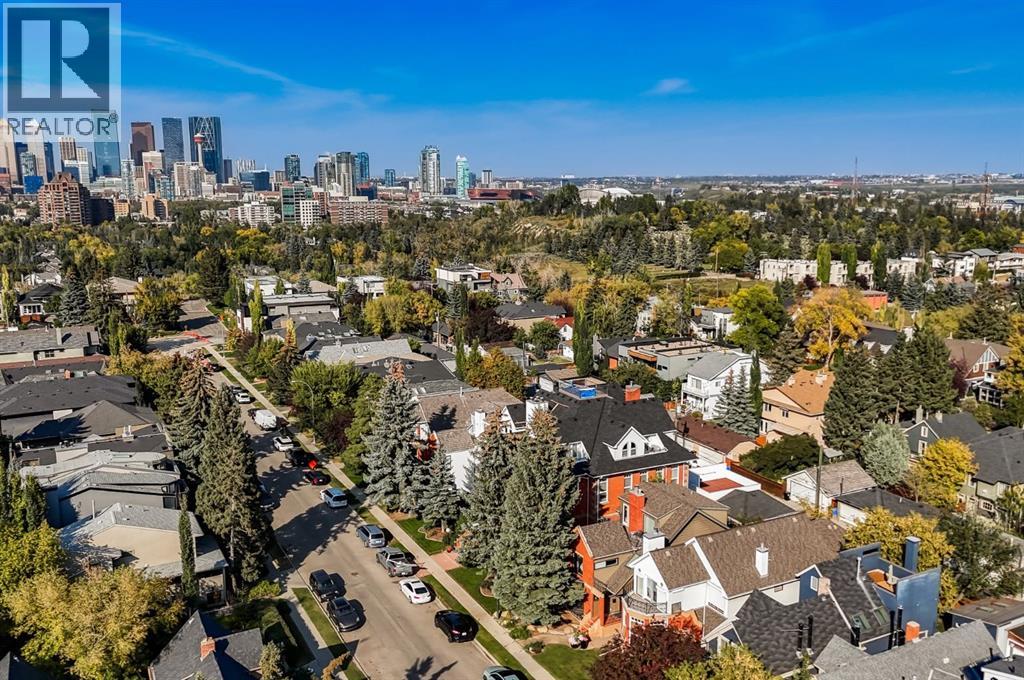 Single Family House for Sale in    Street SW Parkhill Calgary 