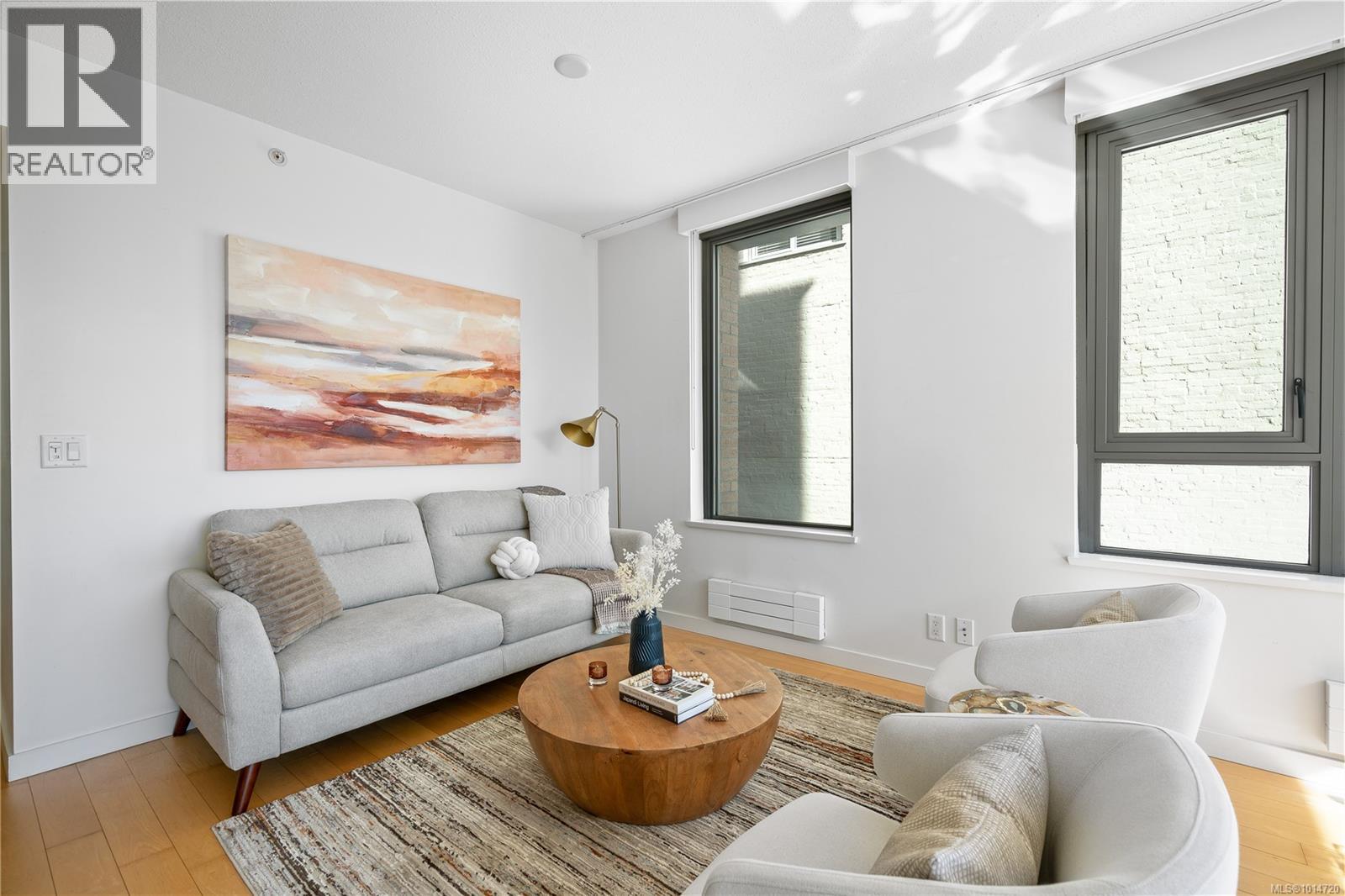 501 608 Broughton Street, Victoria