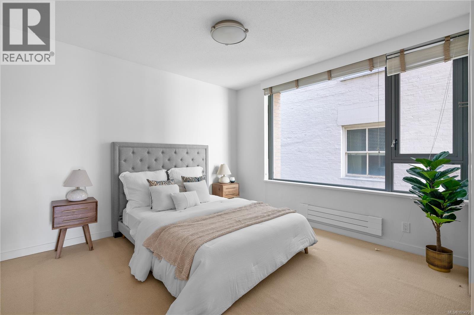 501 608 Broughton Street, Victoria