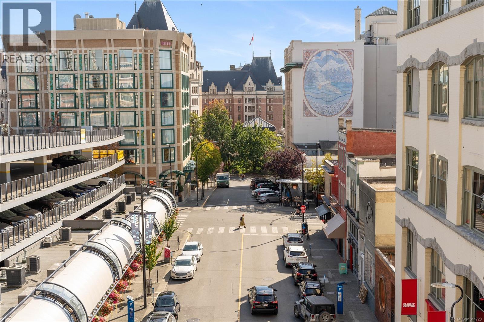 501 608 Broughton Street, Victoria