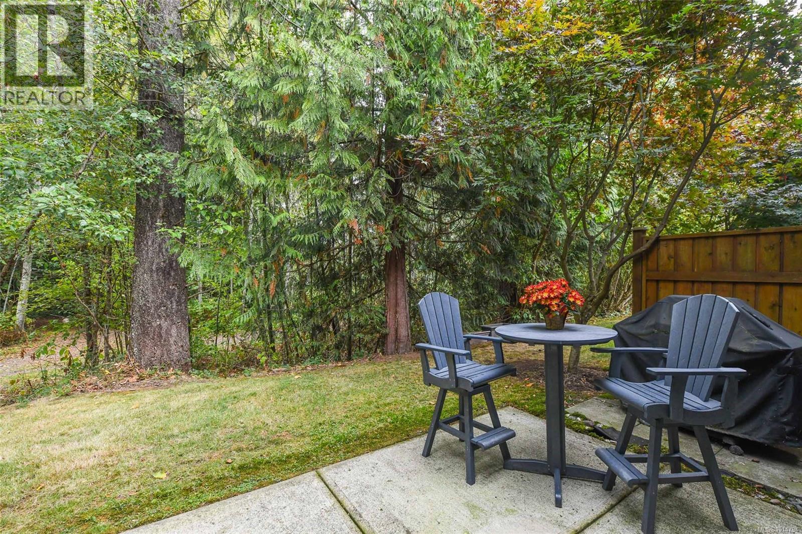 31 3400 Coniston Cres, Cumberland