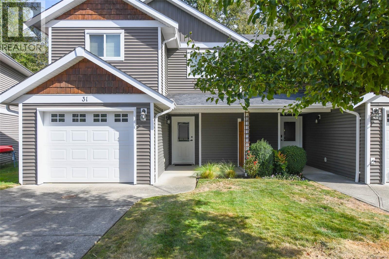 31 3400 Coniston Cres, Cumberland