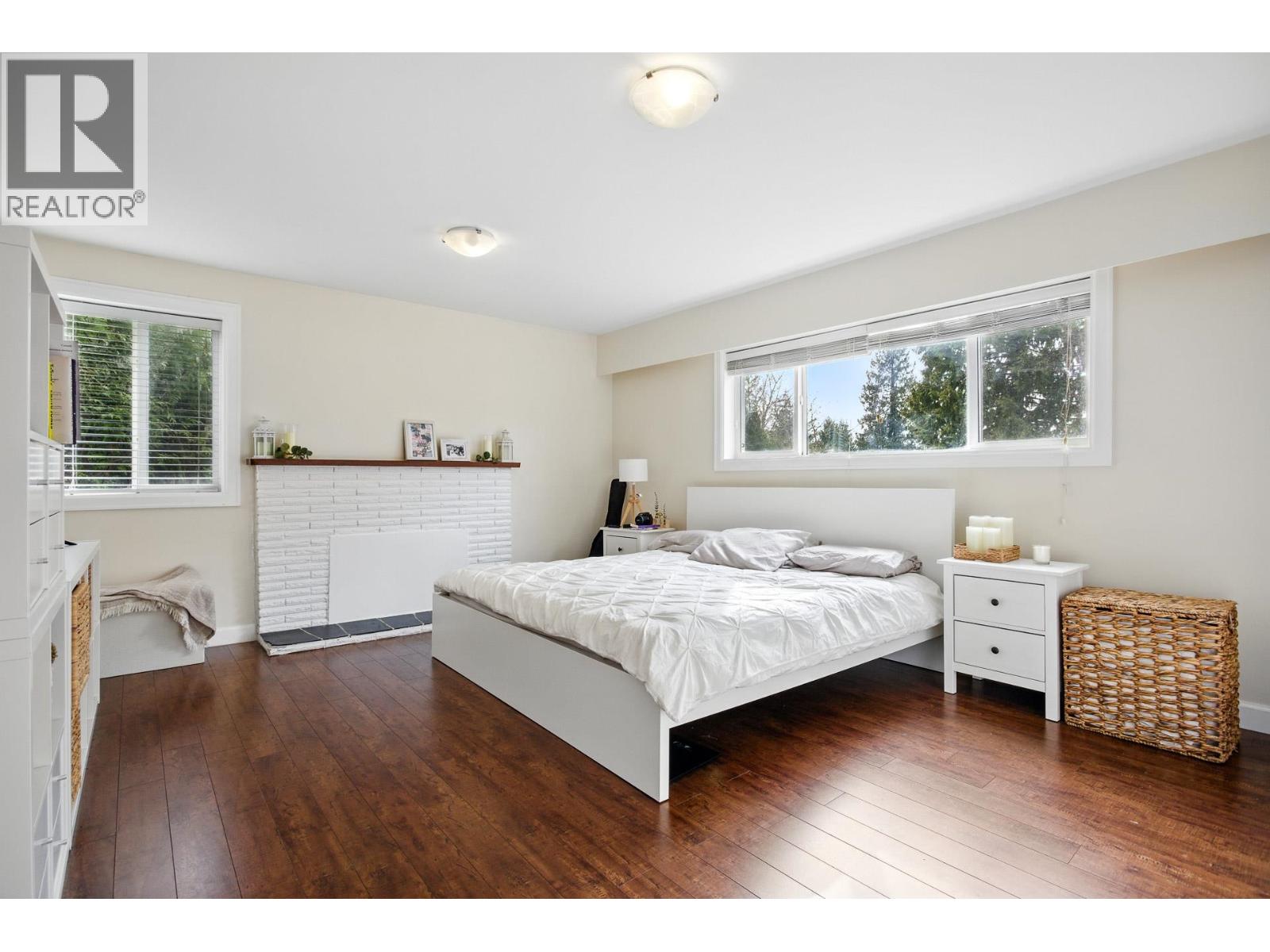 4938 REDONDA DRIVE, North Vancouver