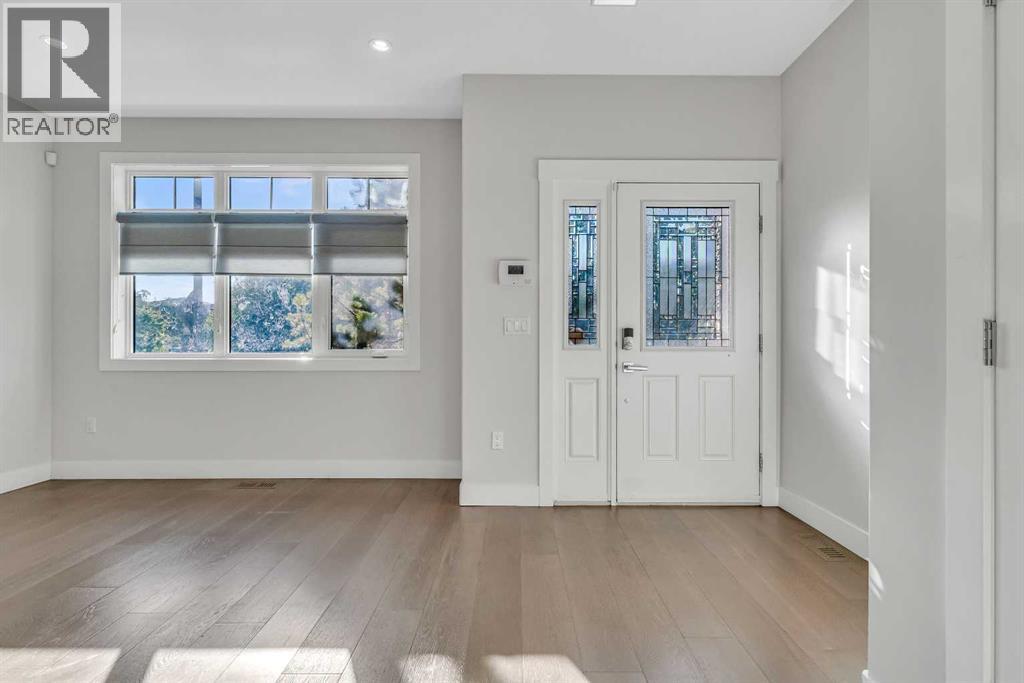 Single Family House for Sale in    Street SW Killarney/Glengarry Calgary 