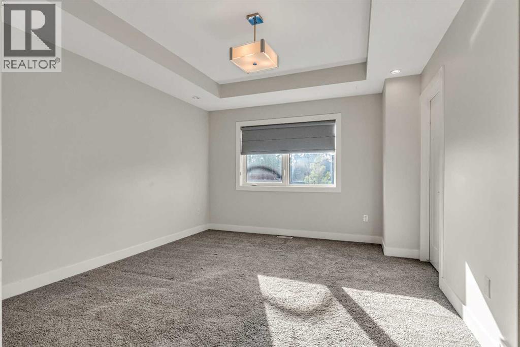 Single Family House for Sale in    Street SW Killarney/Glengarry Calgary 