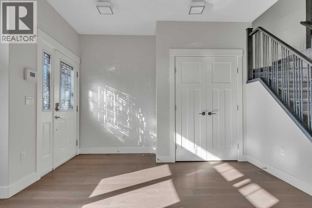 Single Family House for Sale in    Street SW Killarney/Glengarry Calgary 