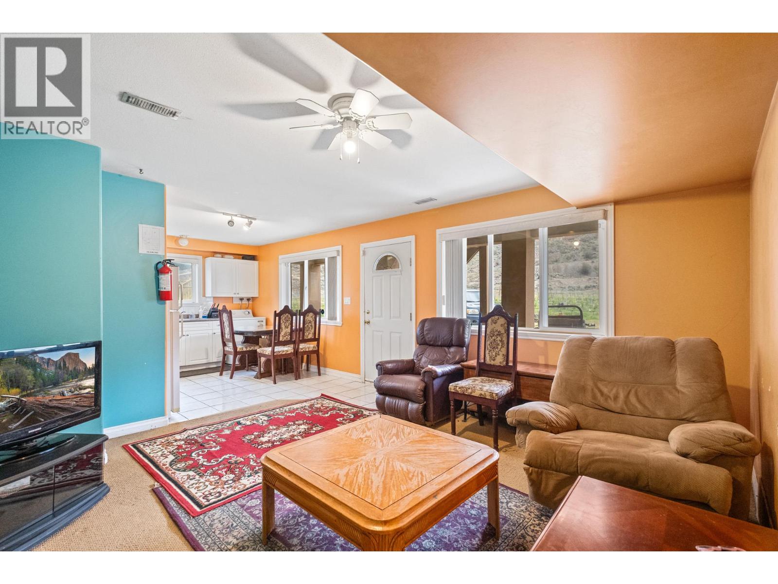 2300 Upper Bench Road, Cawston