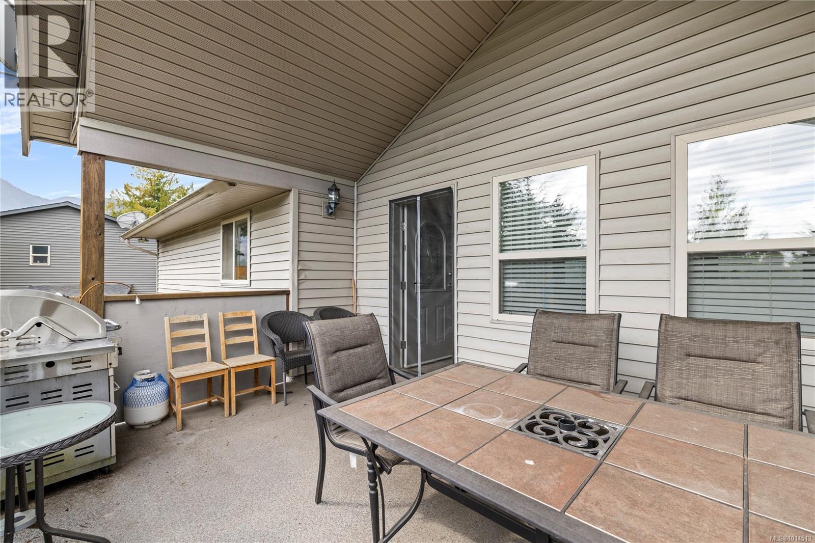 1738 Martini Way, Qualicum Beach