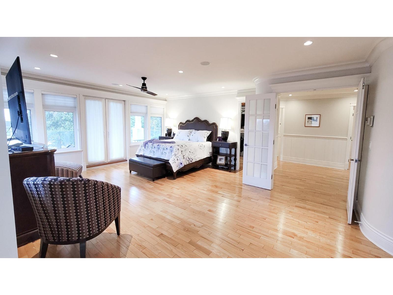 1121 CYPRESS STREET, White Rock