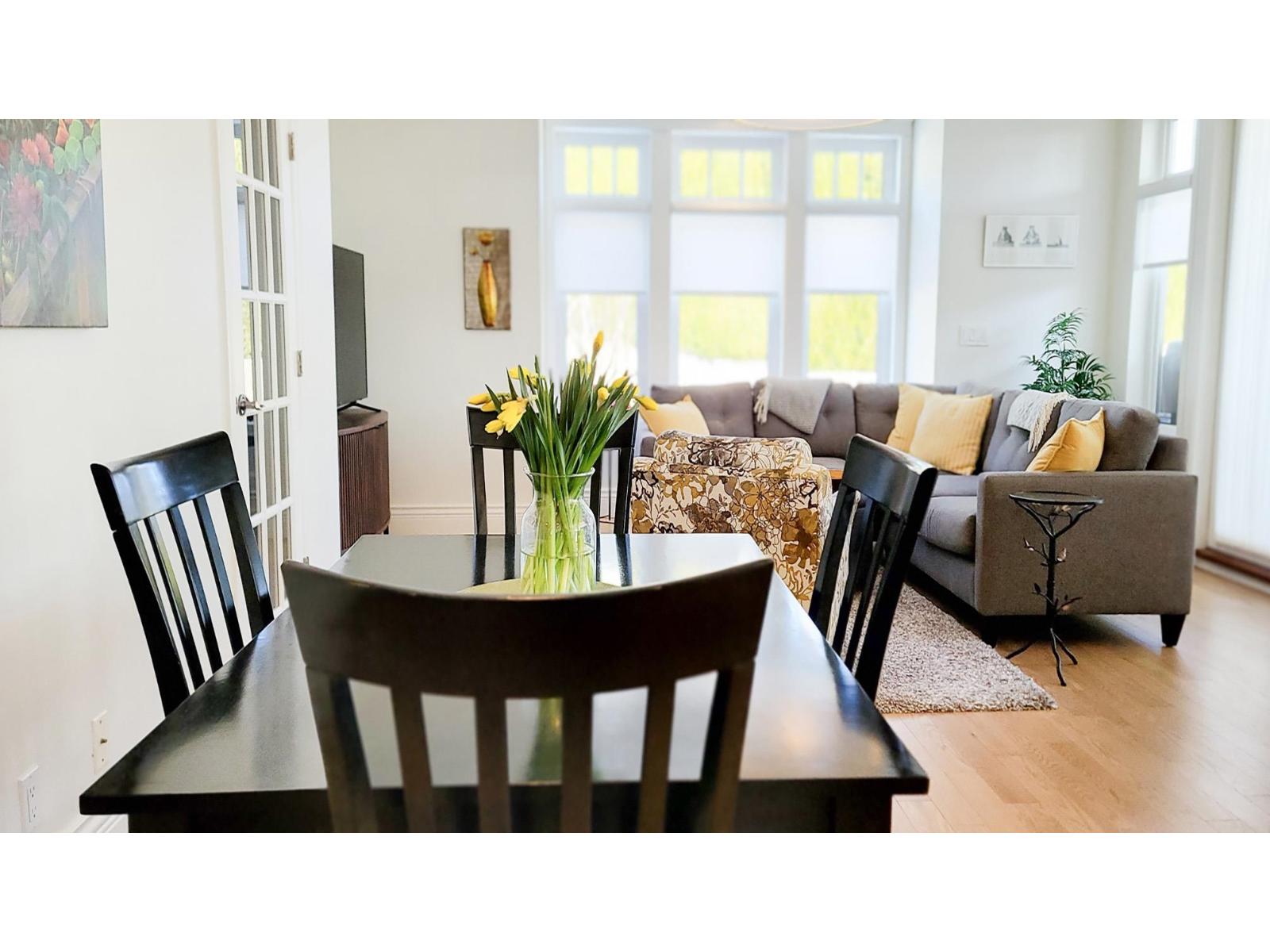 1121 CYPRESS STREET, White Rock