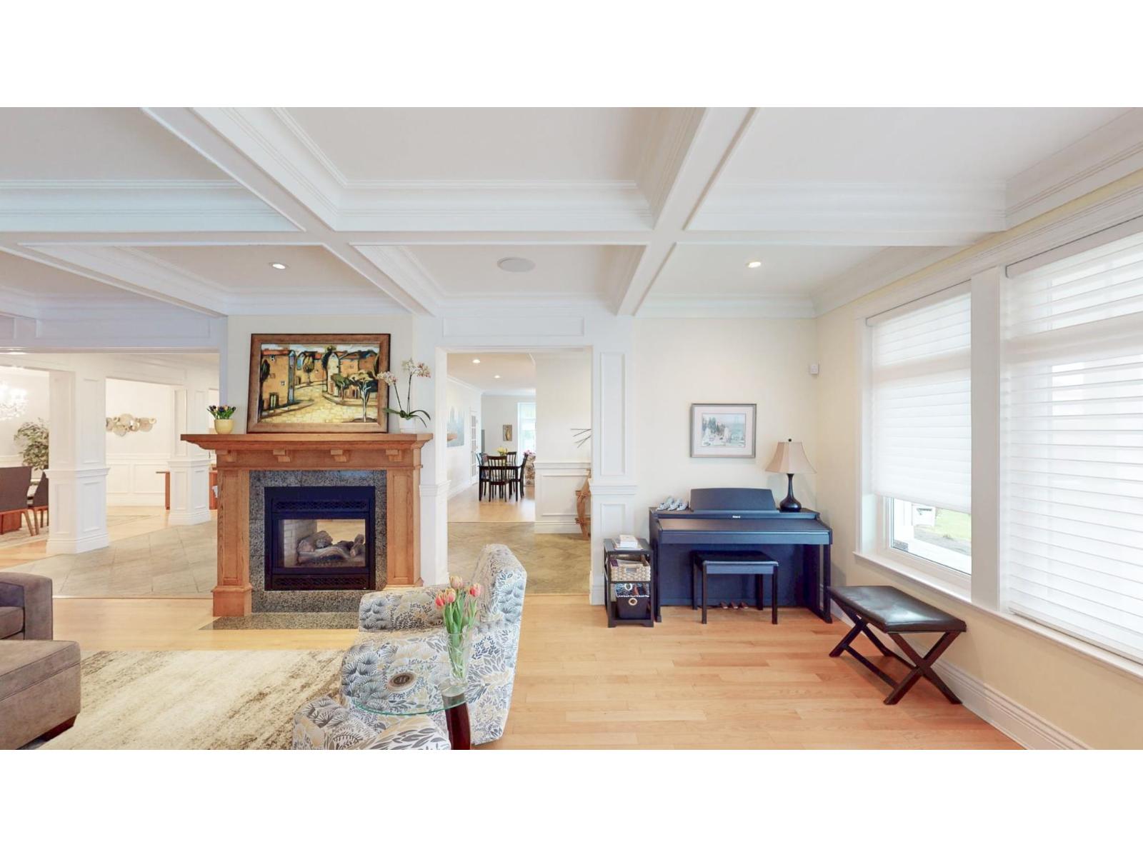 1121 CYPRESS STREET, White Rock