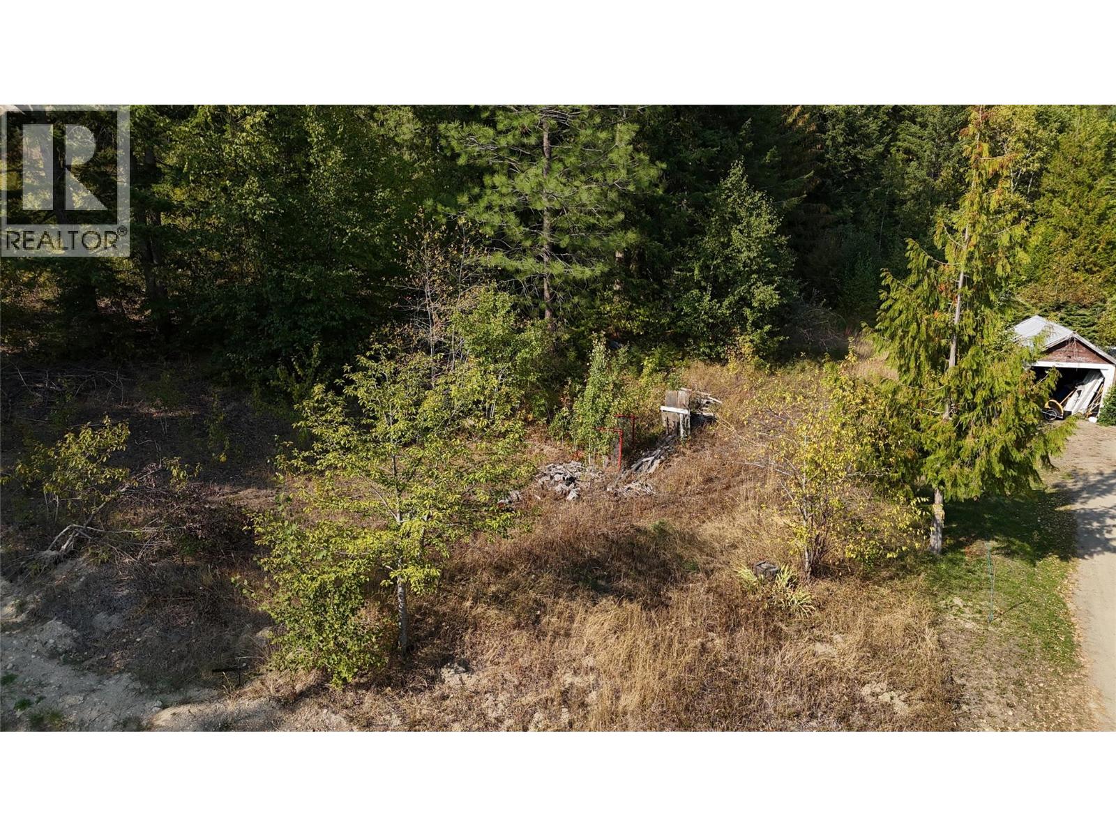  4981 5 Avenue Southwest, Salmon Arm