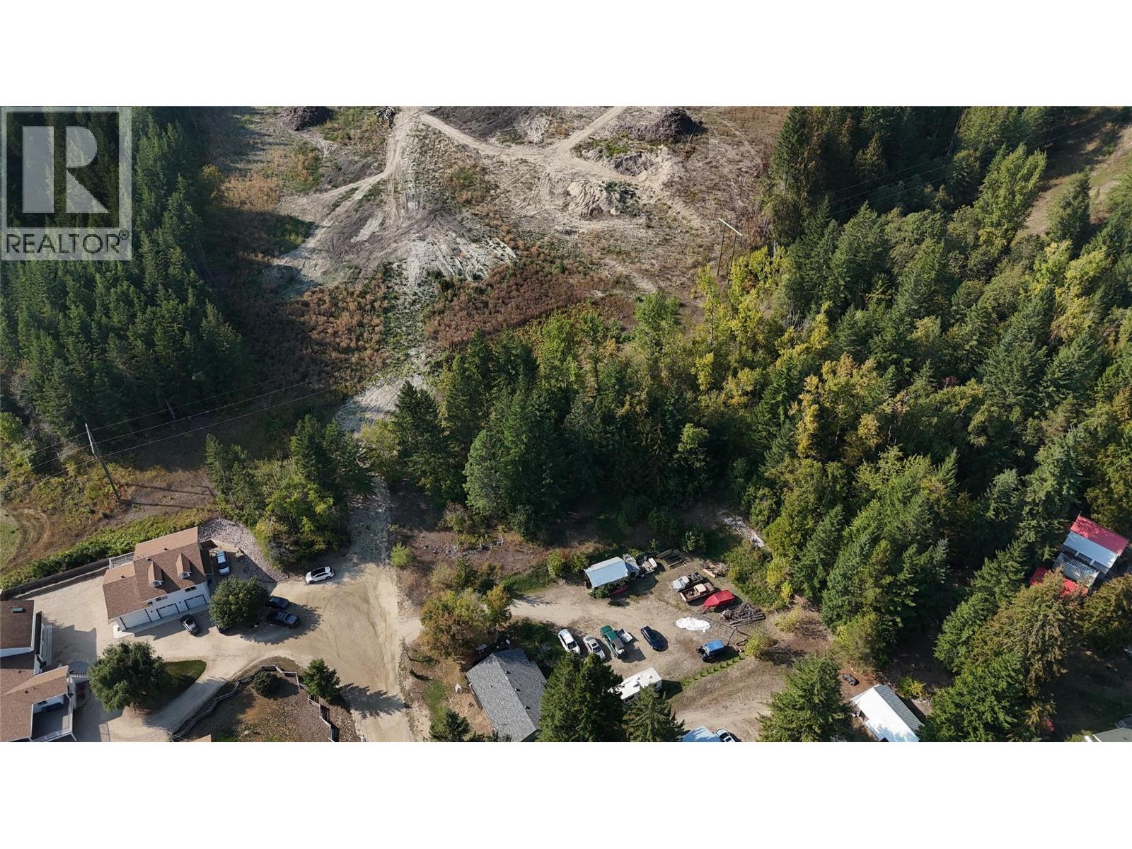  4981 5 Avenue Southwest, Salmon Arm