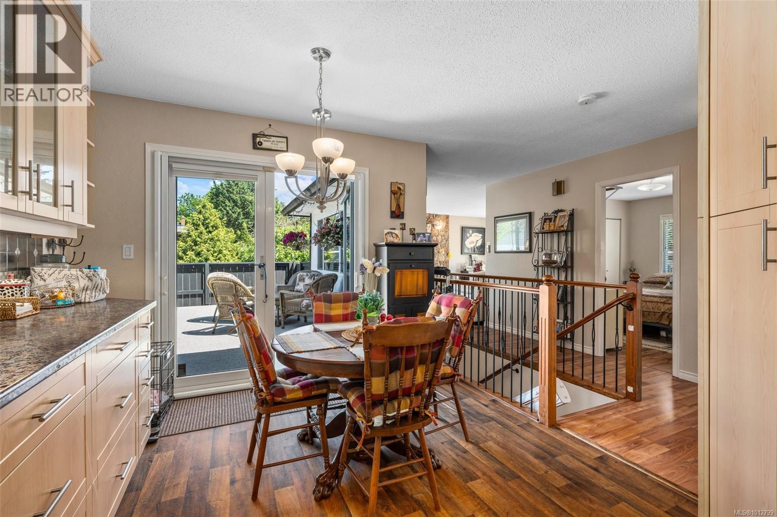  955 Tattersall Drive, Saanich