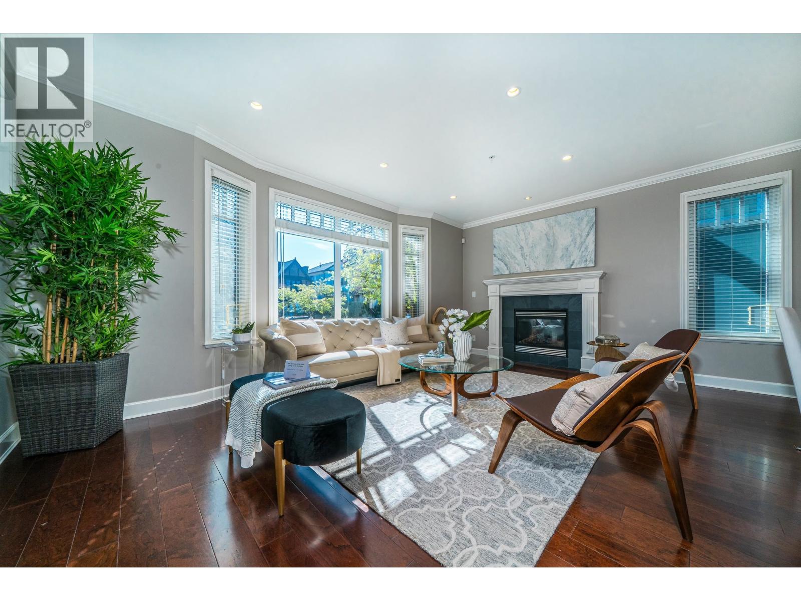 4633 W 7TH AVENUE, Vancouver