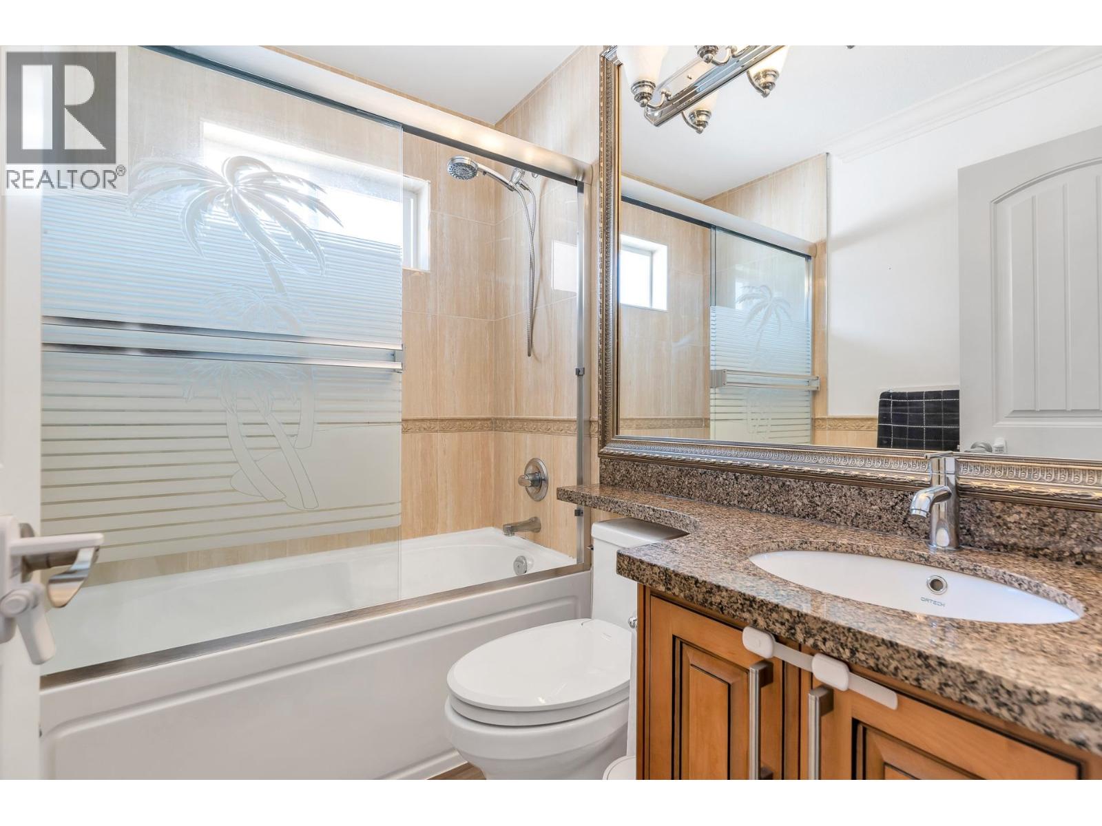 216 HUME STREET, New Westminster