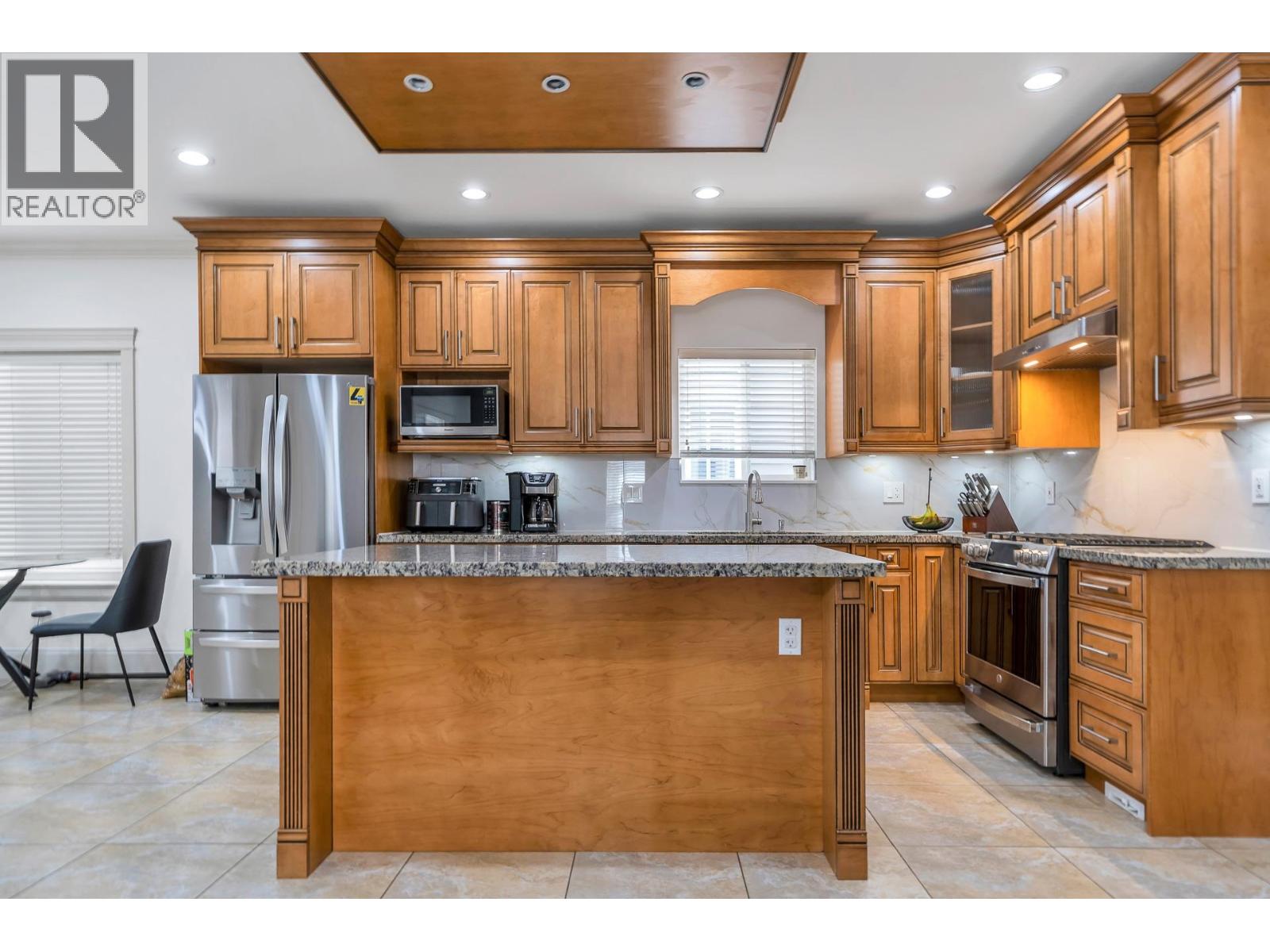 216 HUME STREET, New Westminster