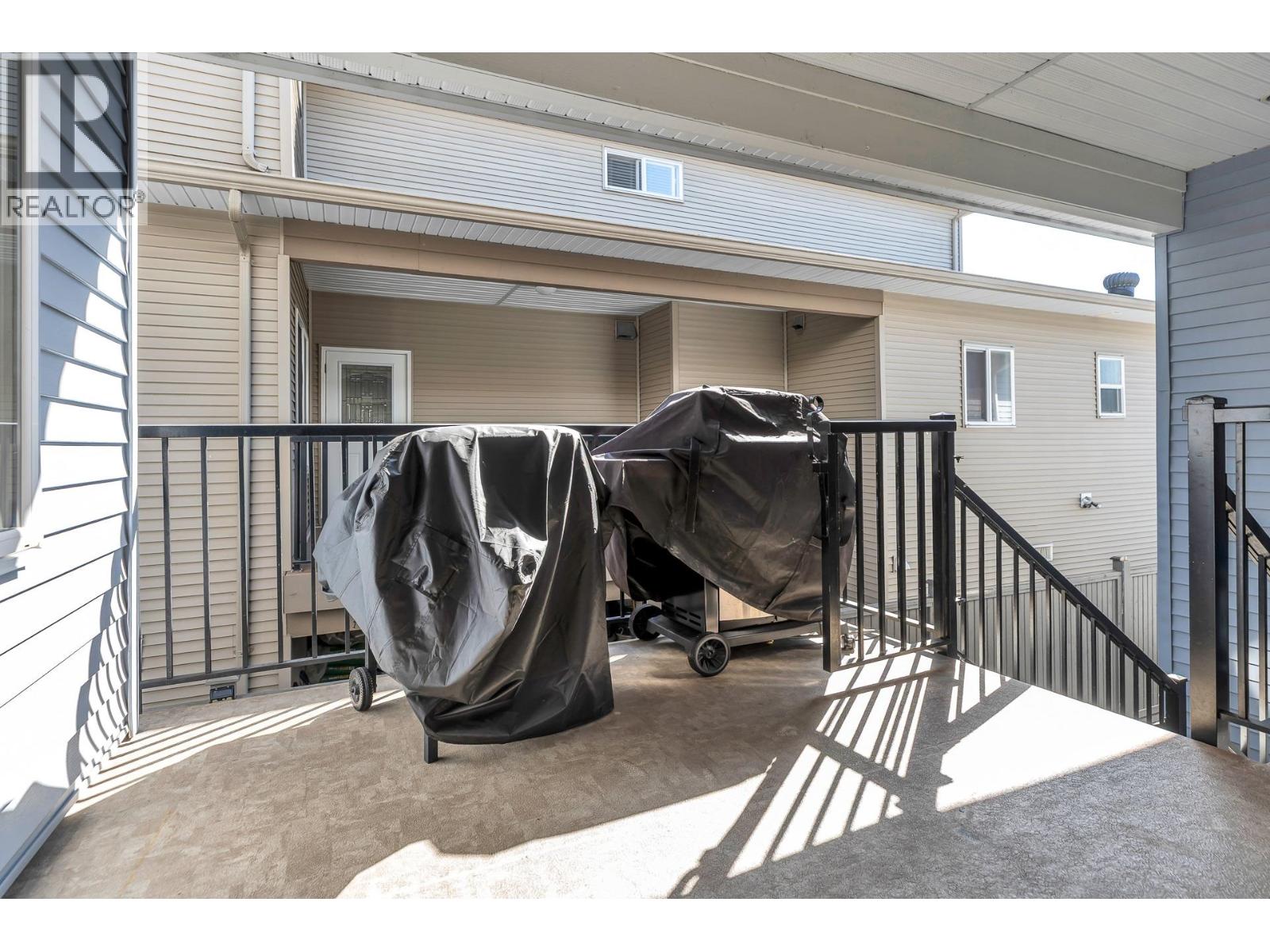 216 HUME STREET, New Westminster