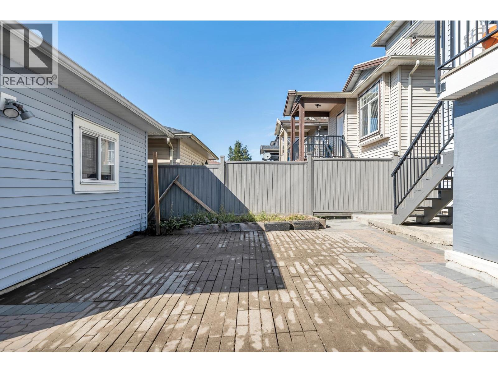 216 HUME STREET, New Westminster