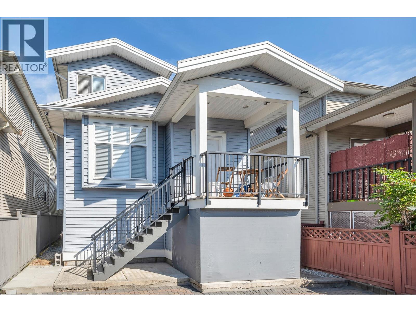 216 HUME STREET, New Westminster