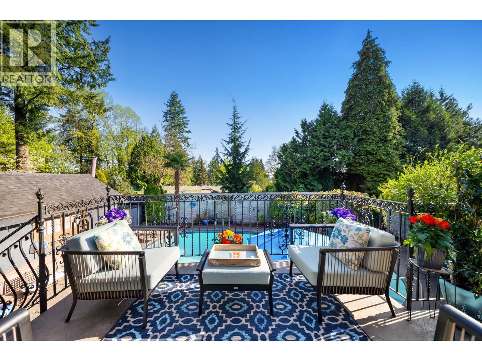 732 ROCHESTER AVENUE, Coquitlam