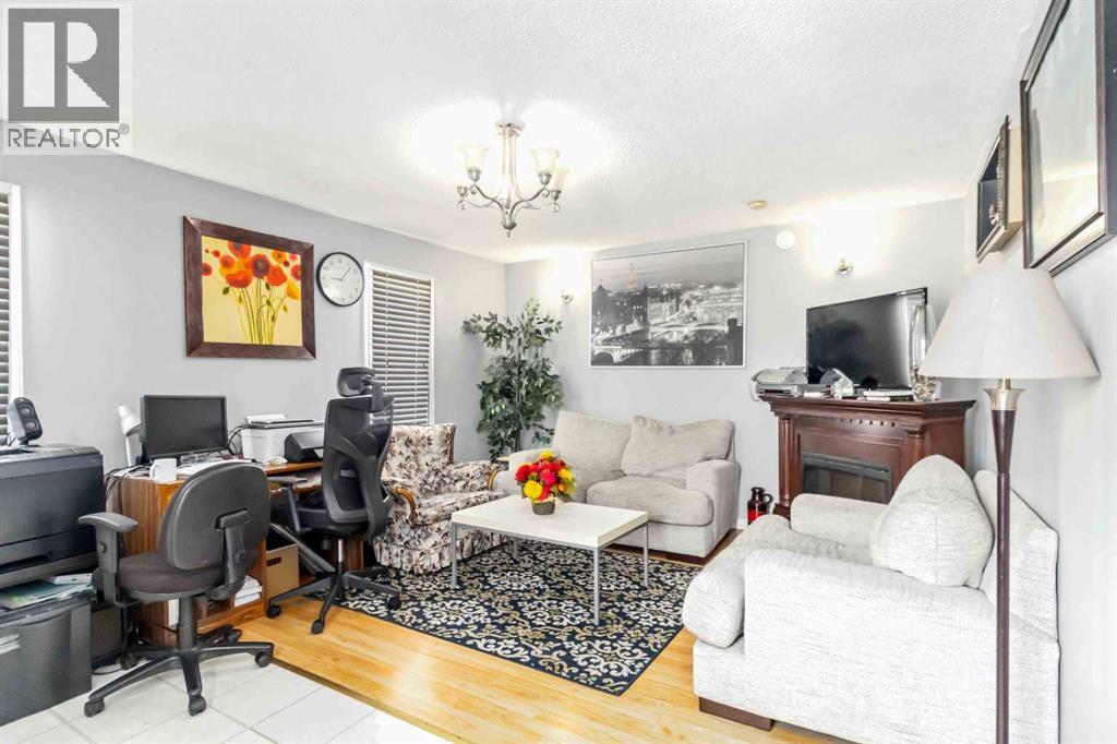 245 Card Court, Fort McMurray