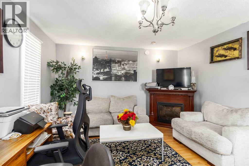 245 Card Court, Fort McMurray
