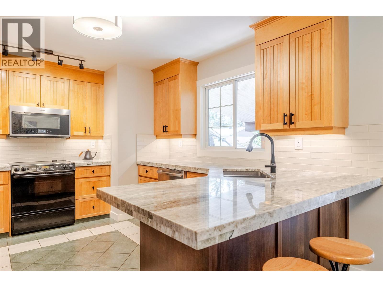 3 Elkview Crescent, Fernie