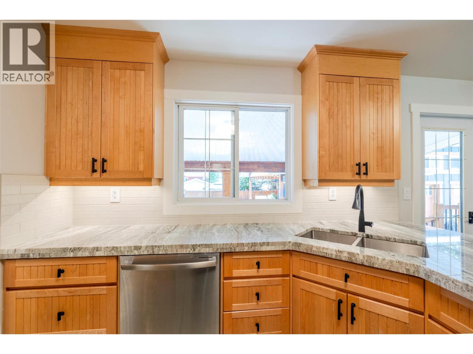 3 Elkview Crescent, Fernie