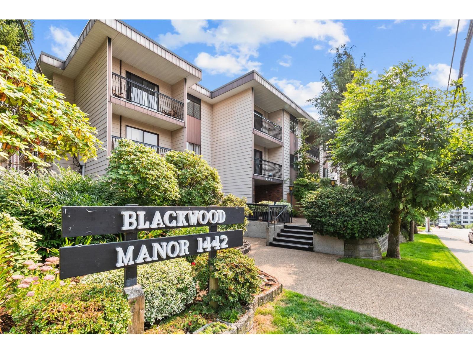 317 1442 BLACKWOOD STREET, White Rock