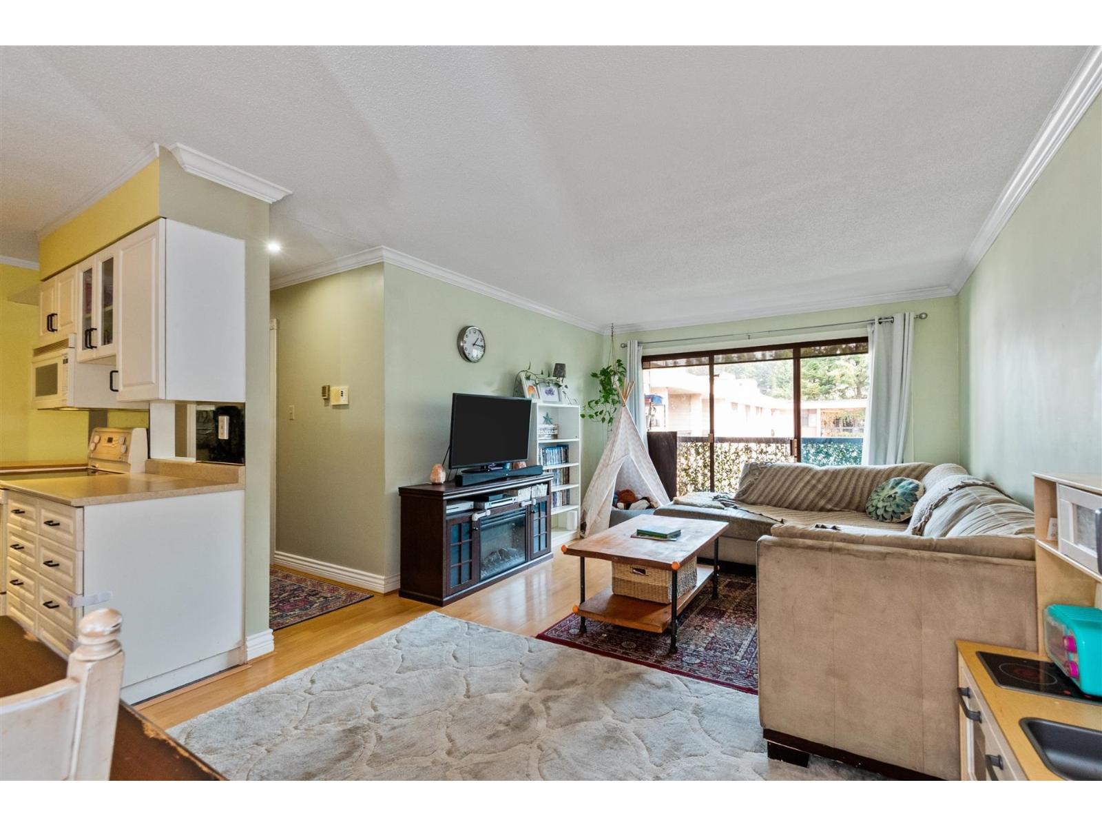 317 1442 BLACKWOOD STREET, White Rock