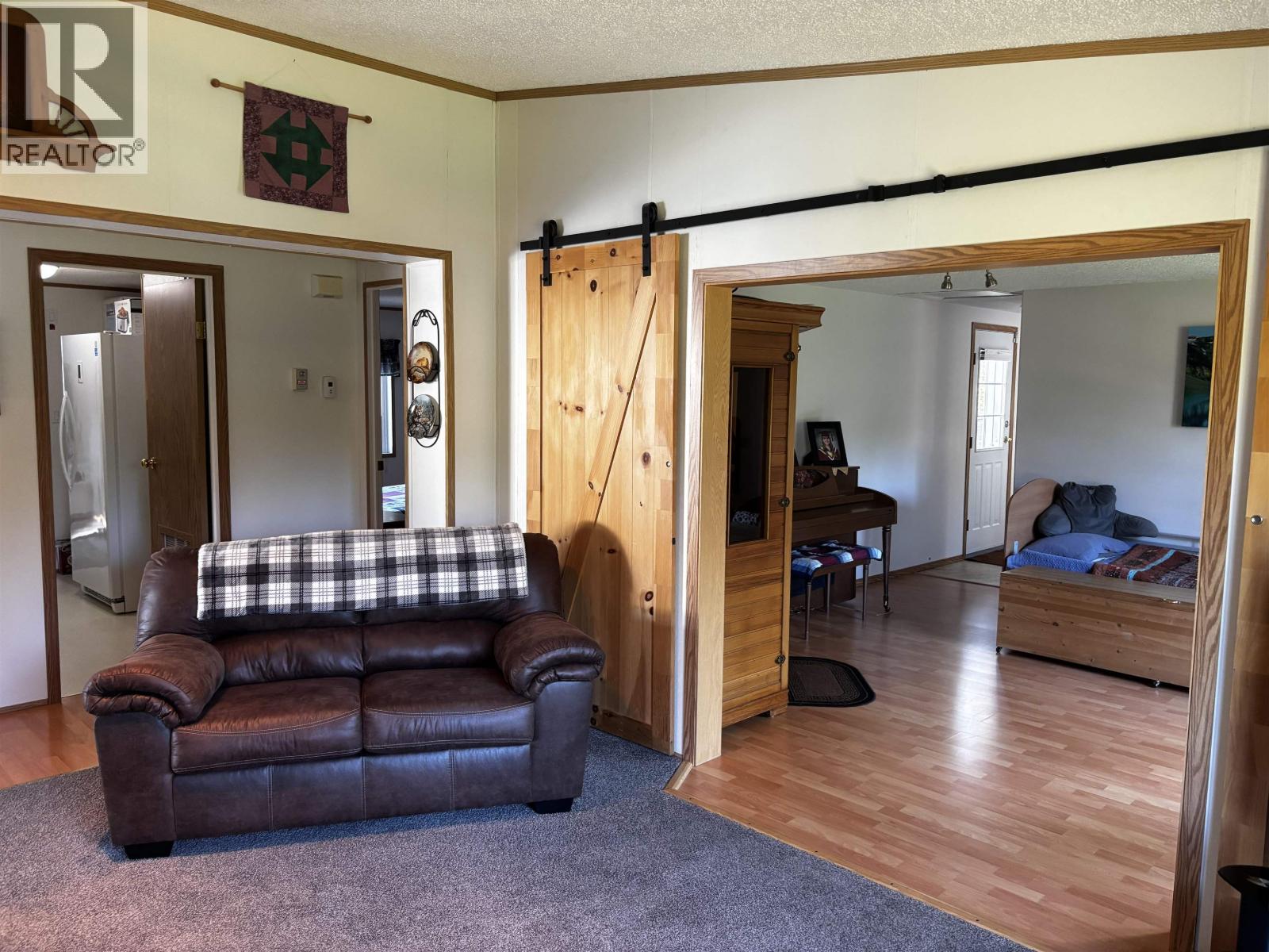 13480 CANARY ROAD, Charlie Lake