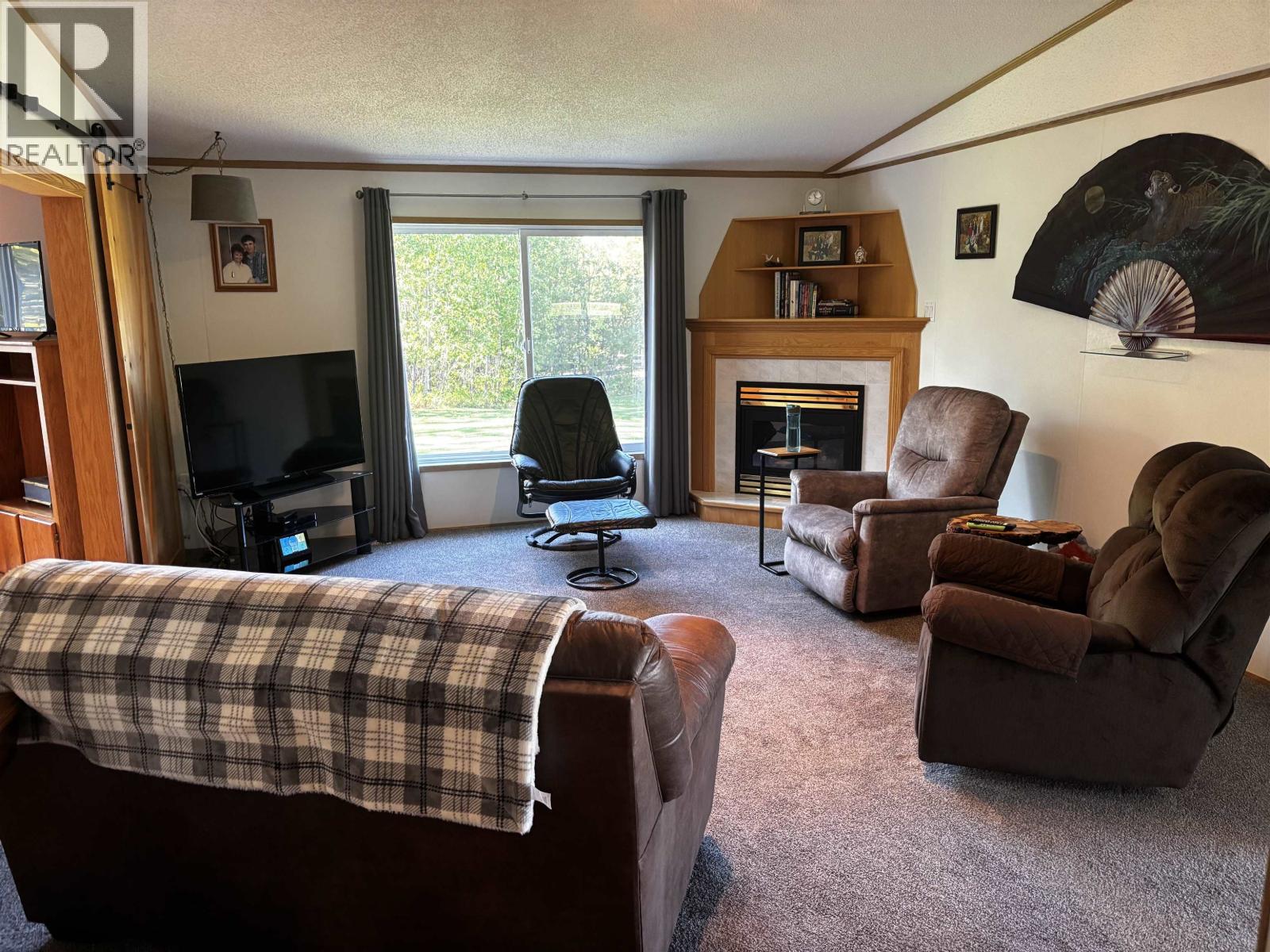 13480 CANARY ROAD, Charlie Lake