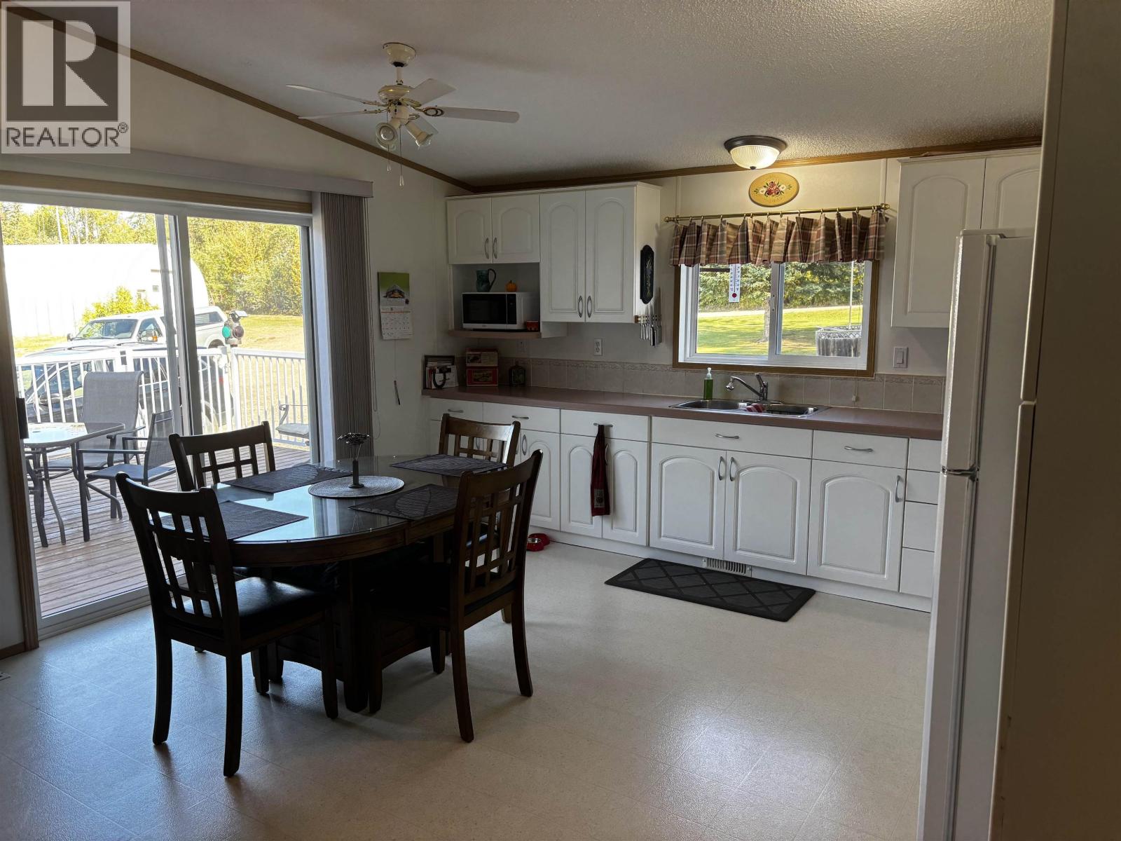13480 CANARY ROAD, Charlie Lake