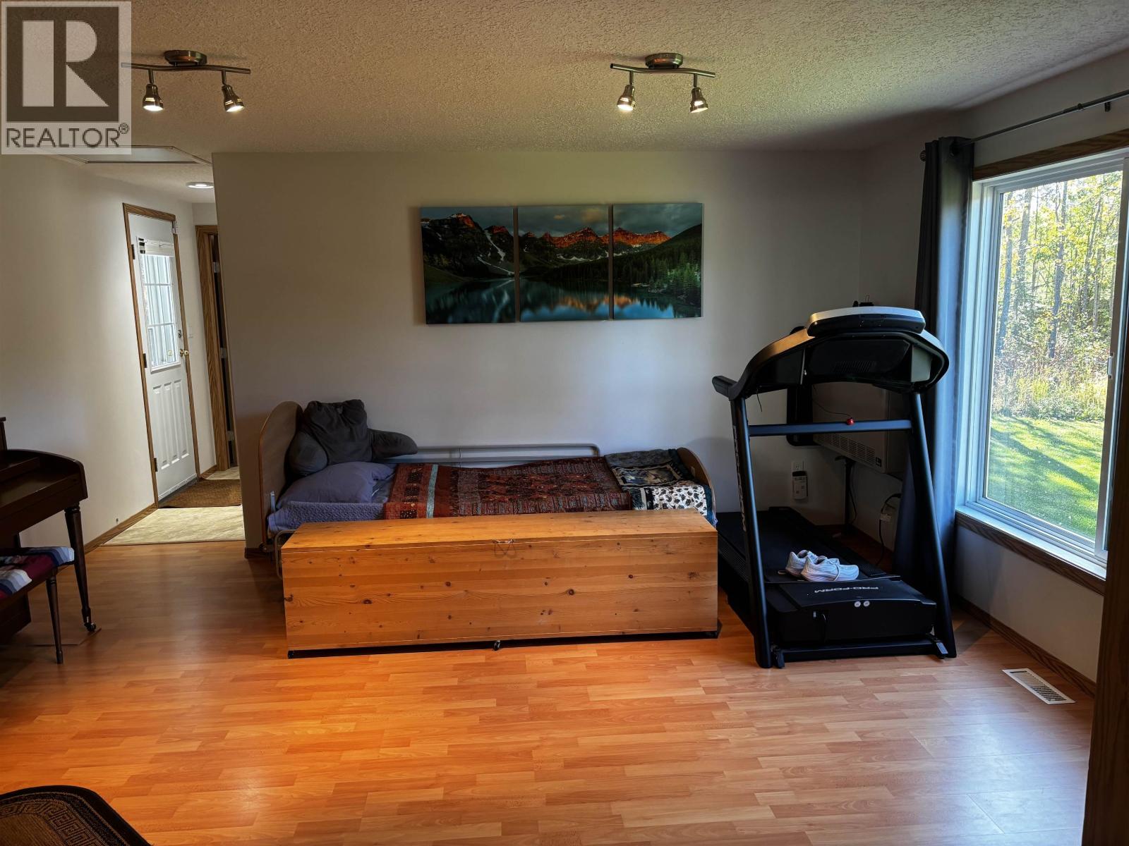 13480 CANARY ROAD, Charlie Lake
