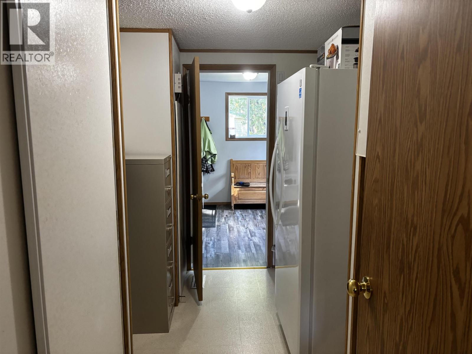 13480 CANARY ROAD, Charlie Lake