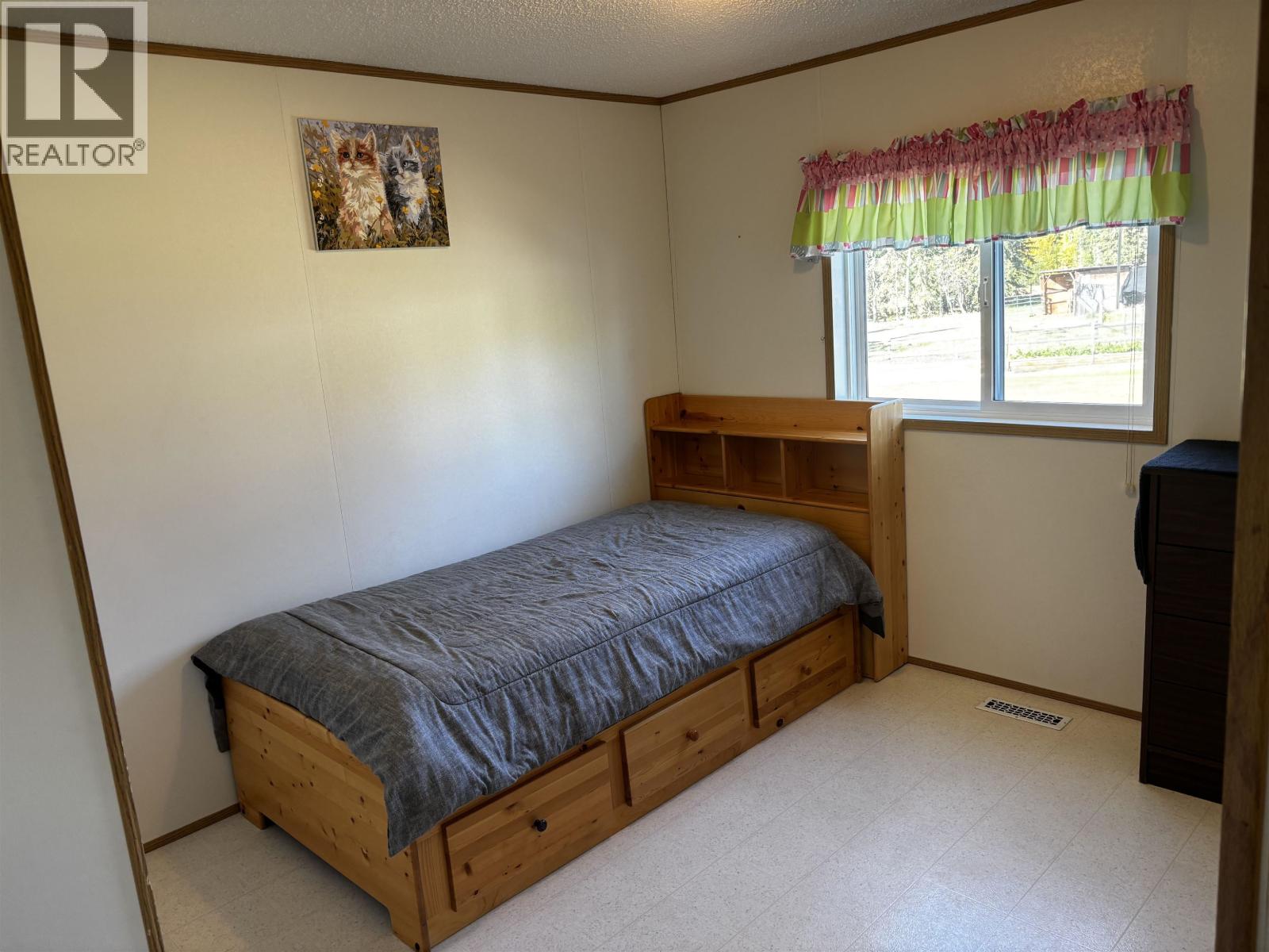 13480 CANARY ROAD, Charlie Lake