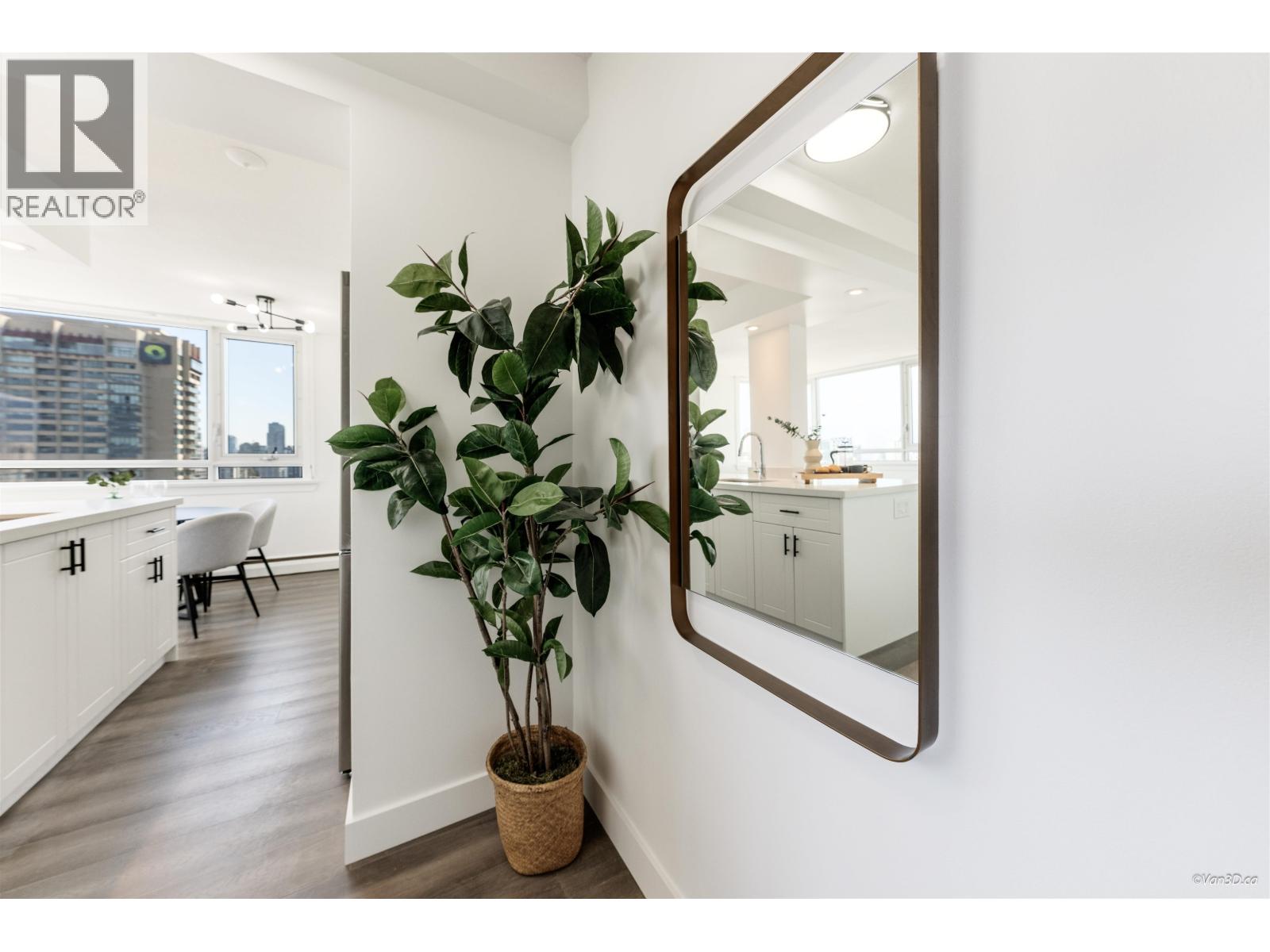 2407 1850 COMOX STREET, Vancouver