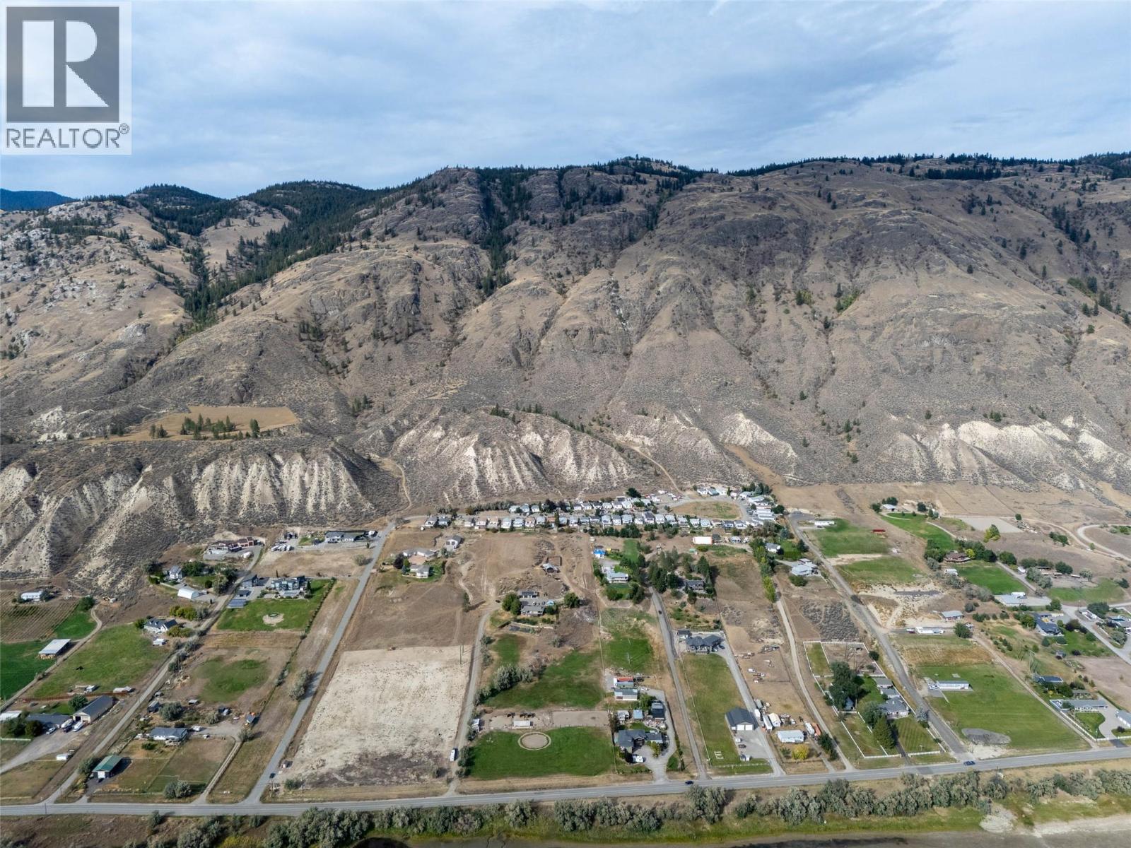 3119 SHUSWAP ROAD - 66