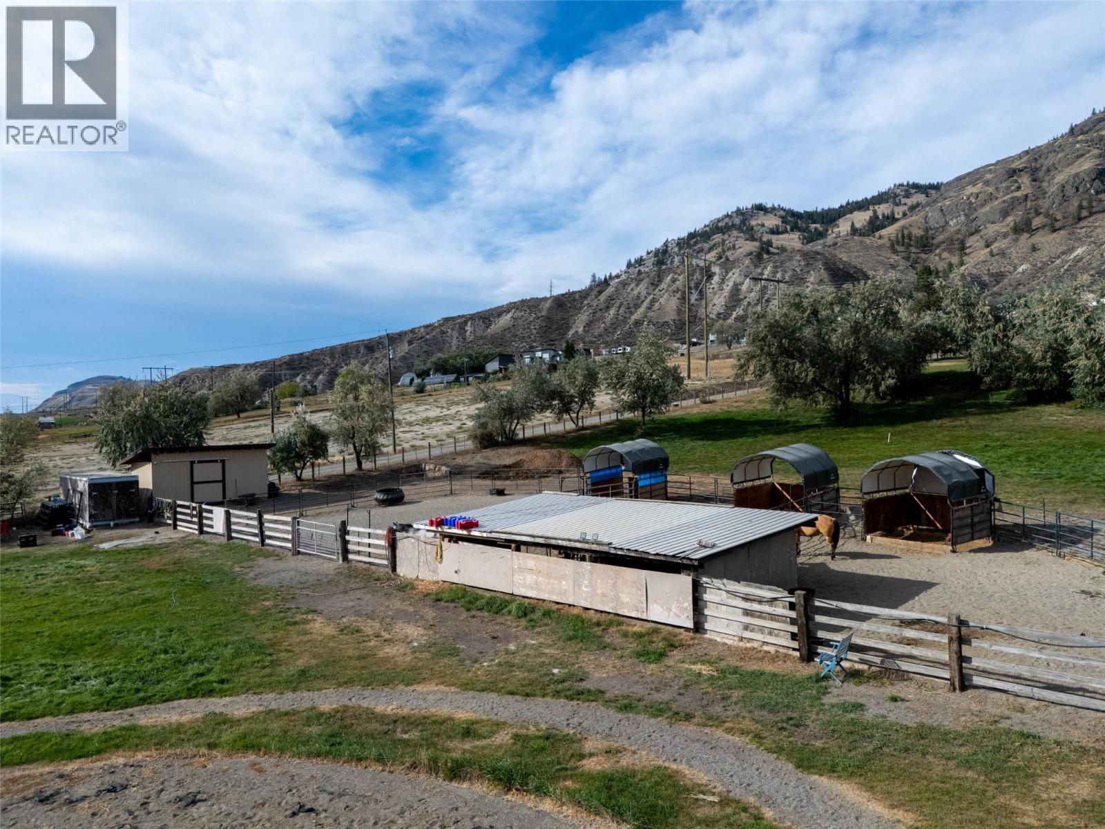 3119 SHUSWAP ROAD - 90