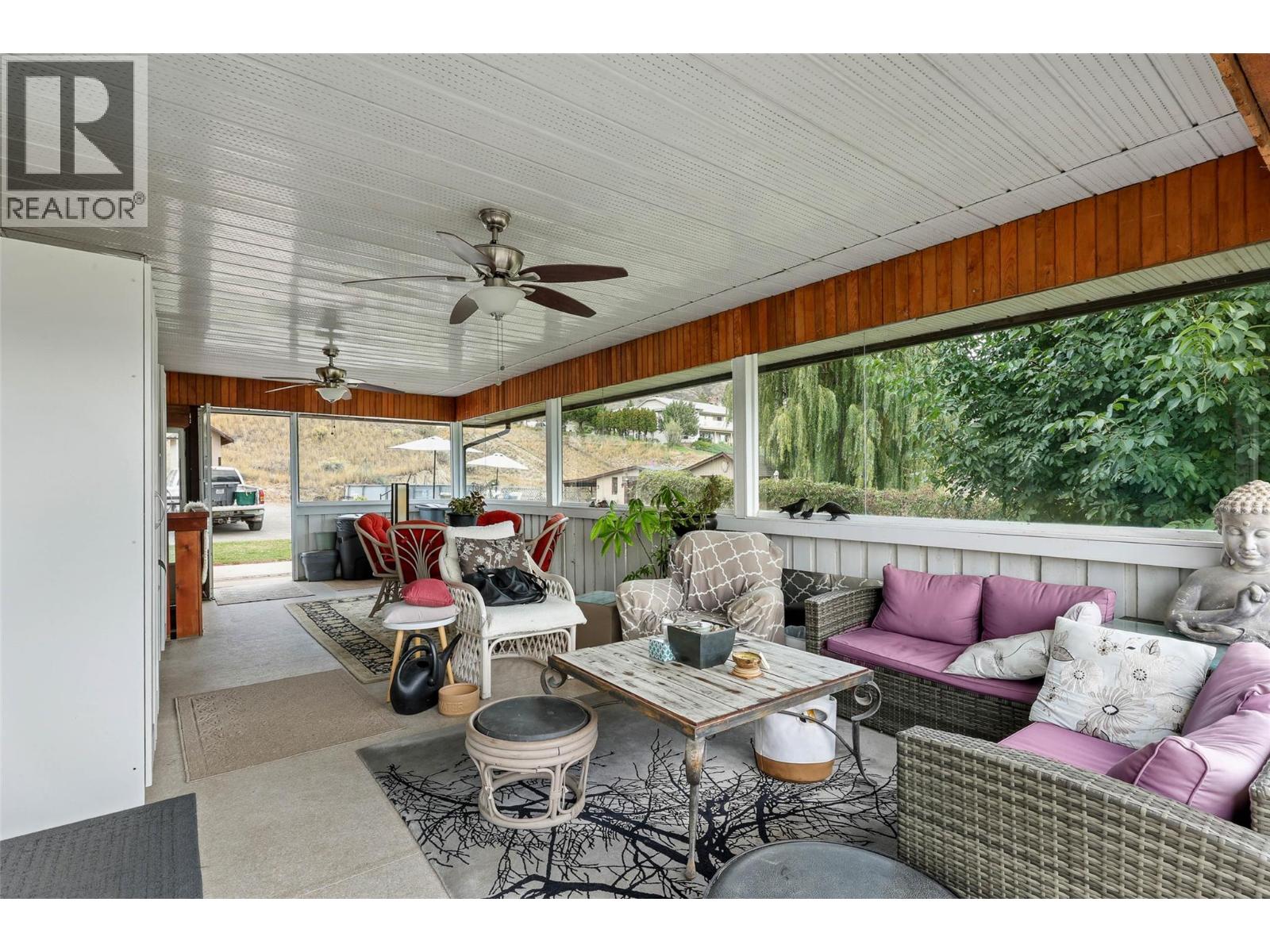 3119 SHUSWAP ROAD - 20