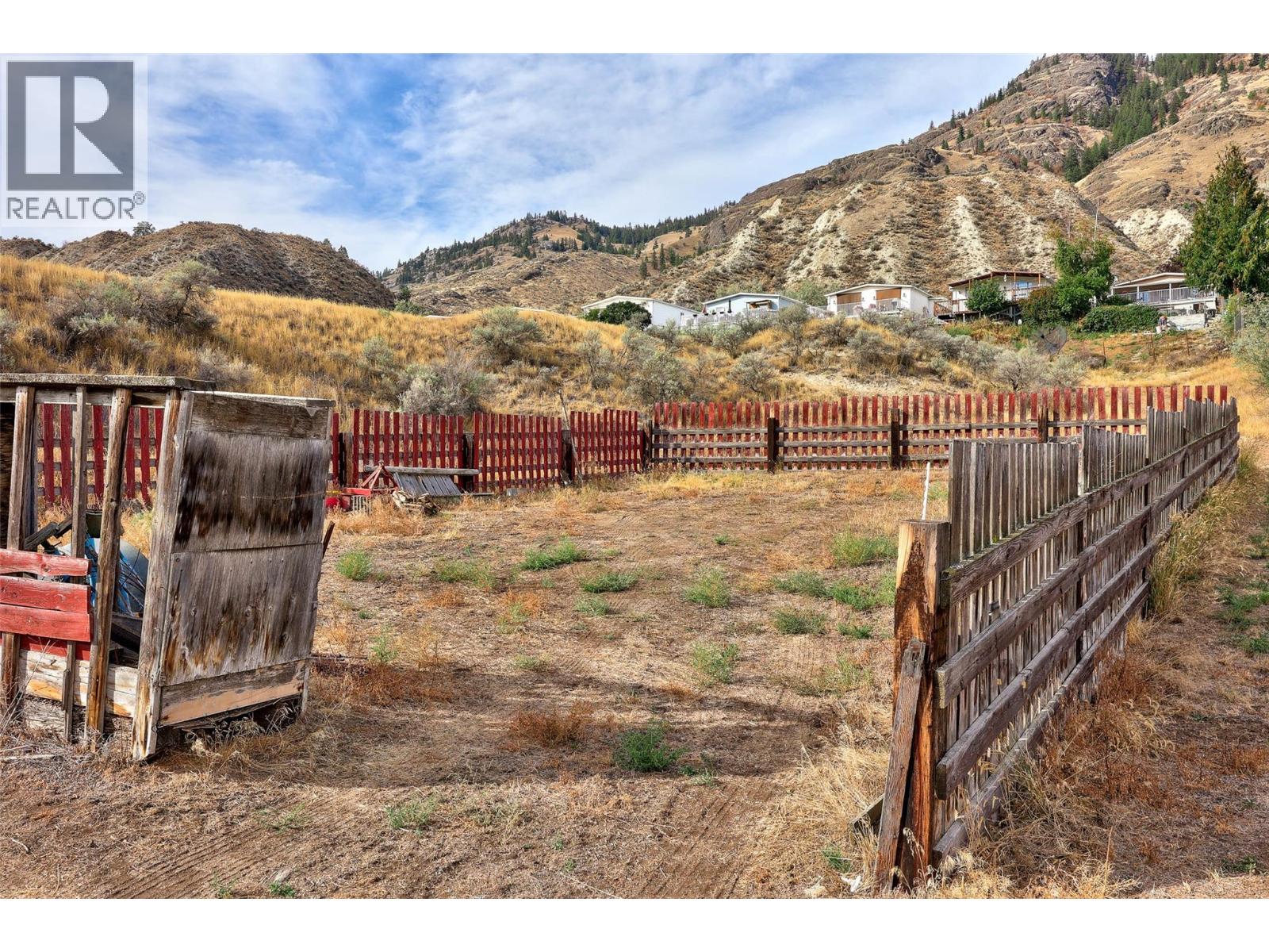 3119 SHUSWAP ROAD - 62